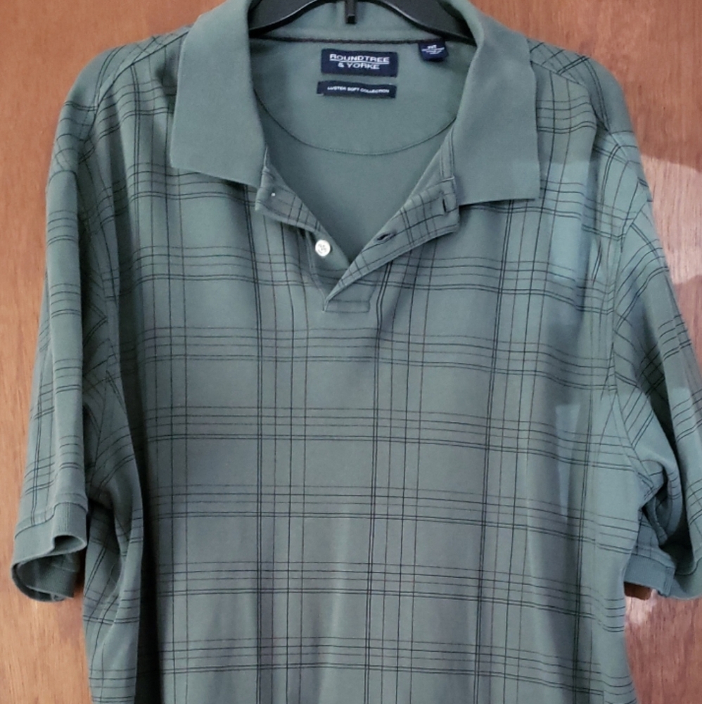 Men's polo